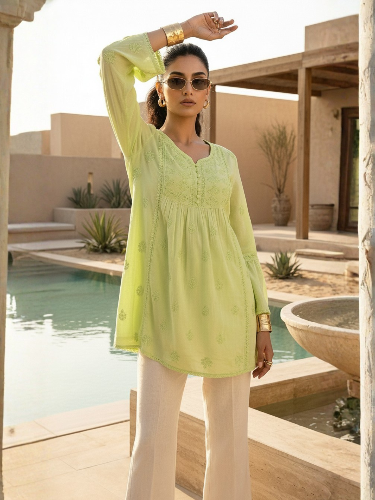 River Chikankari Short Kurta