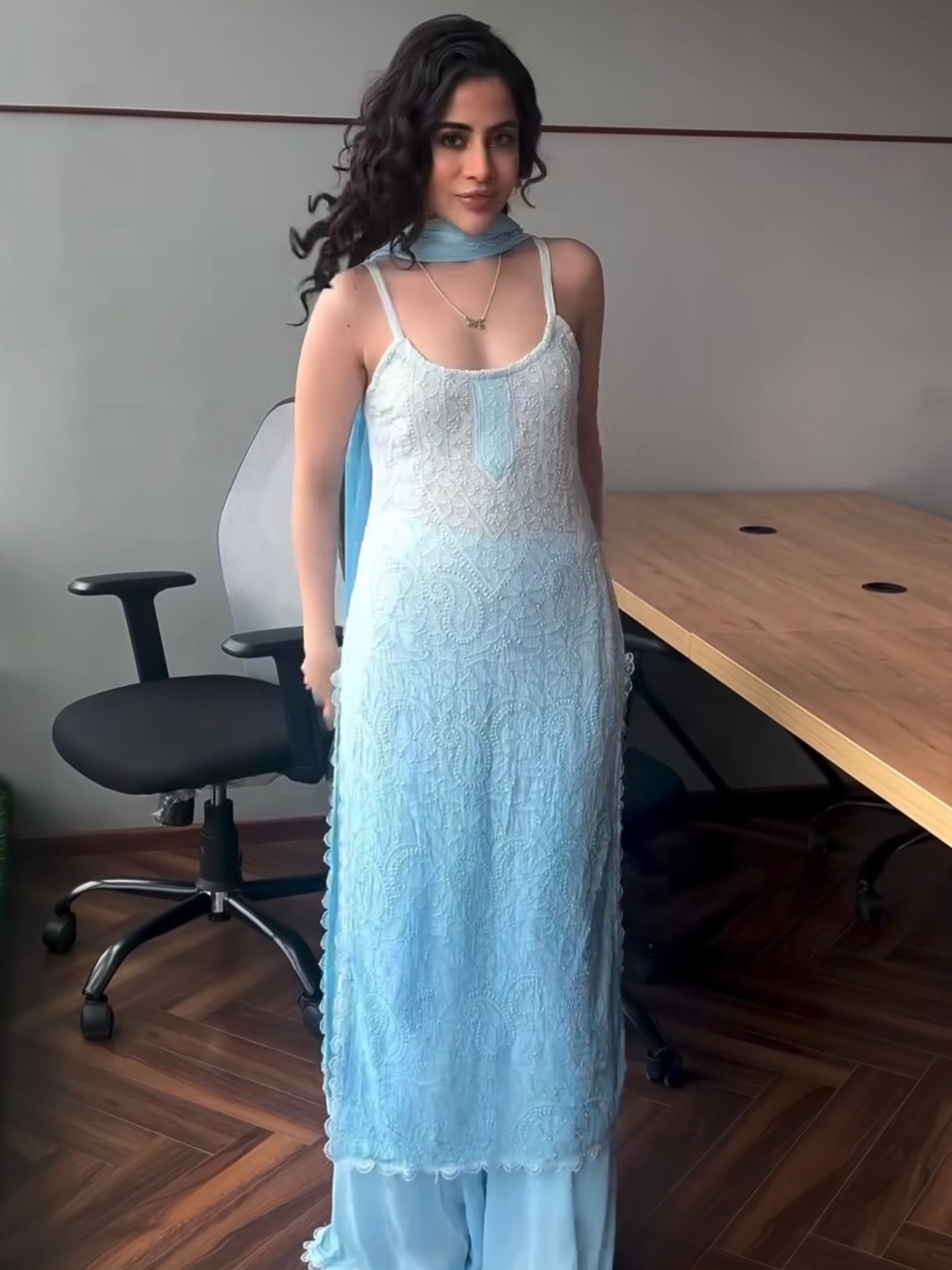 Dreamy Frost Chikankari Ombré Lace Strappy Kurta Set (set of 3)