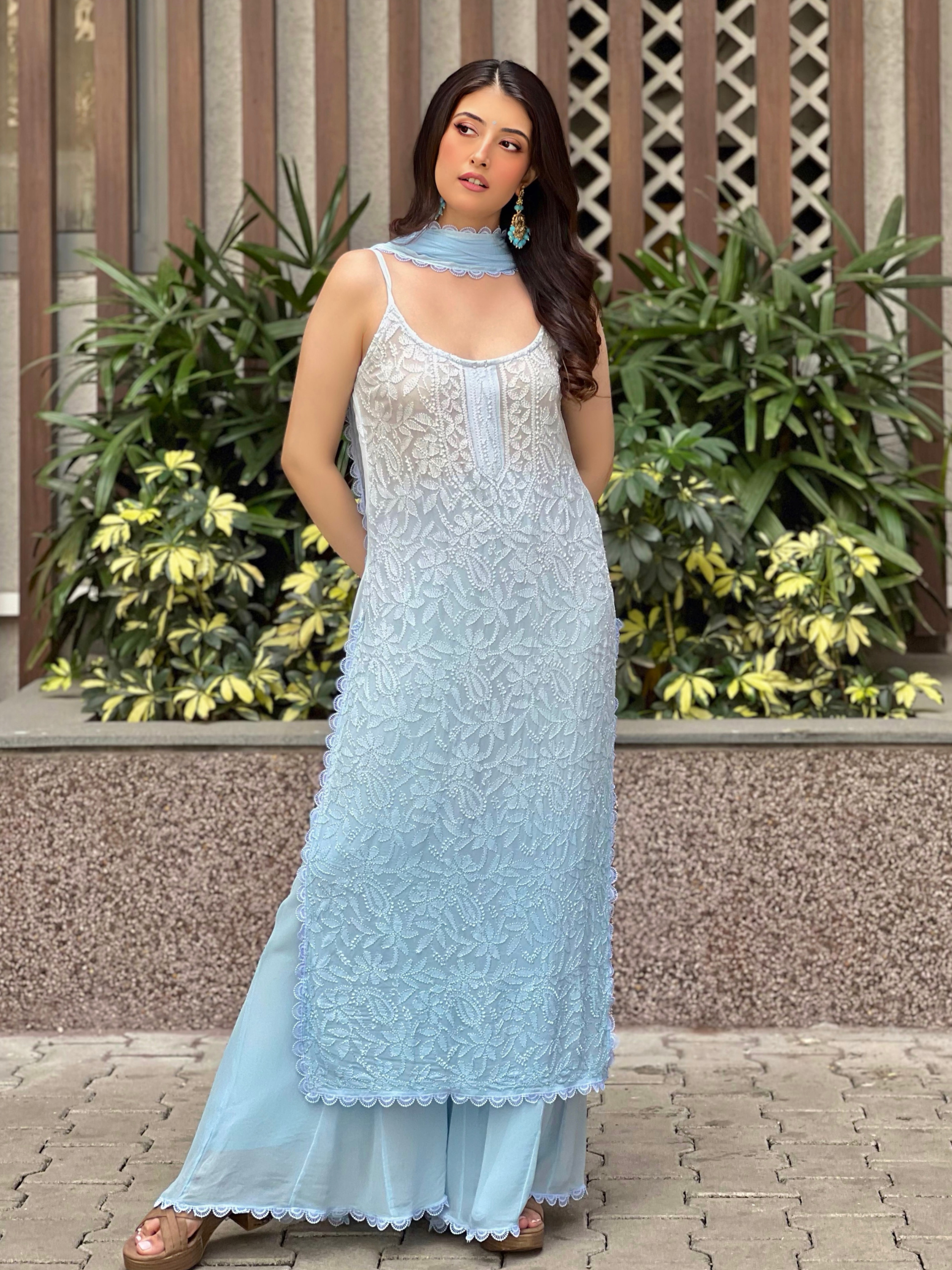 Dreamy Frost Chikankari Ombré Lace Strappy Kurta Set (set of 3)