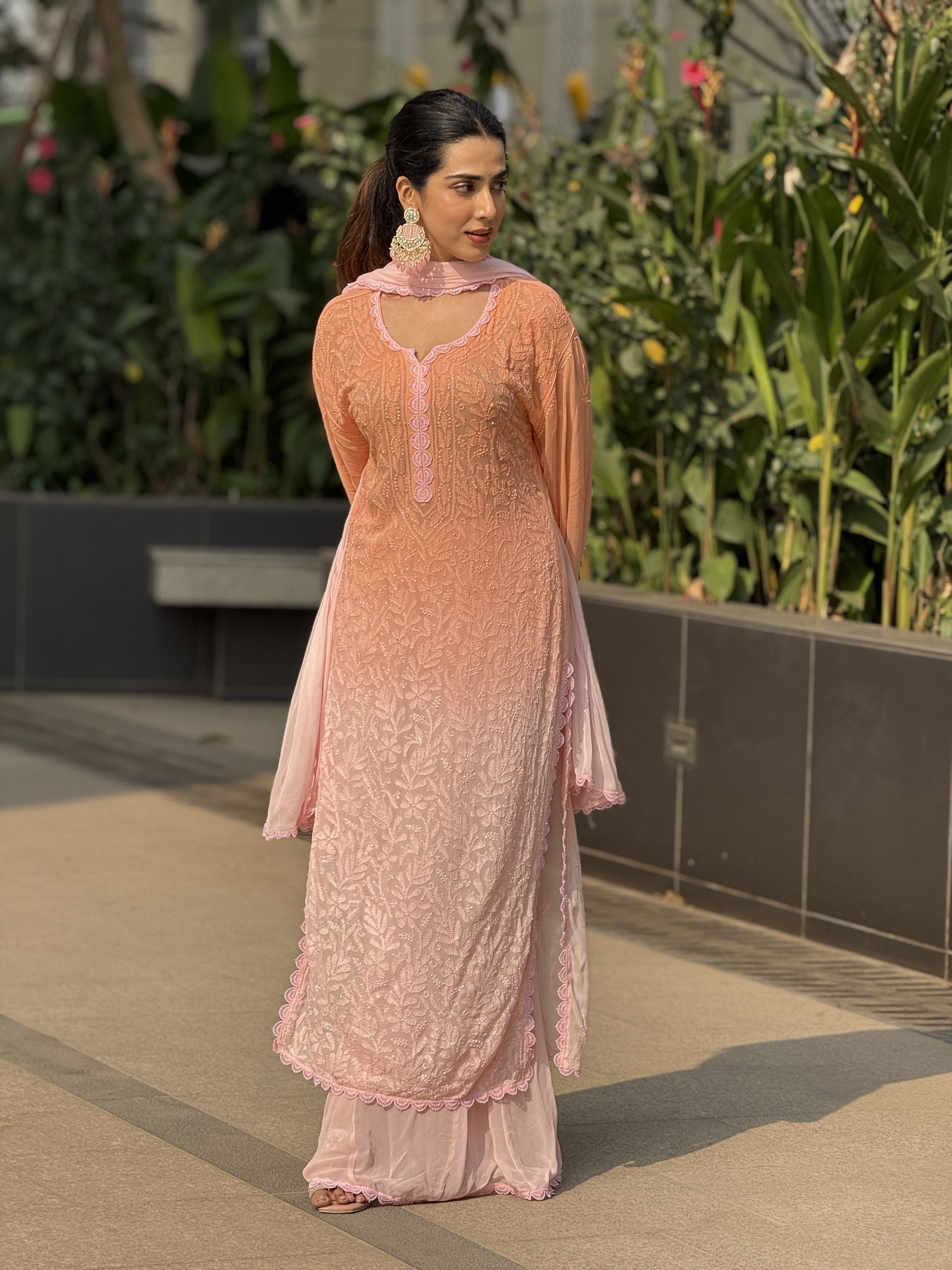 Dahlia Blossom ombré Chikankari lace kurta set (set of 3)