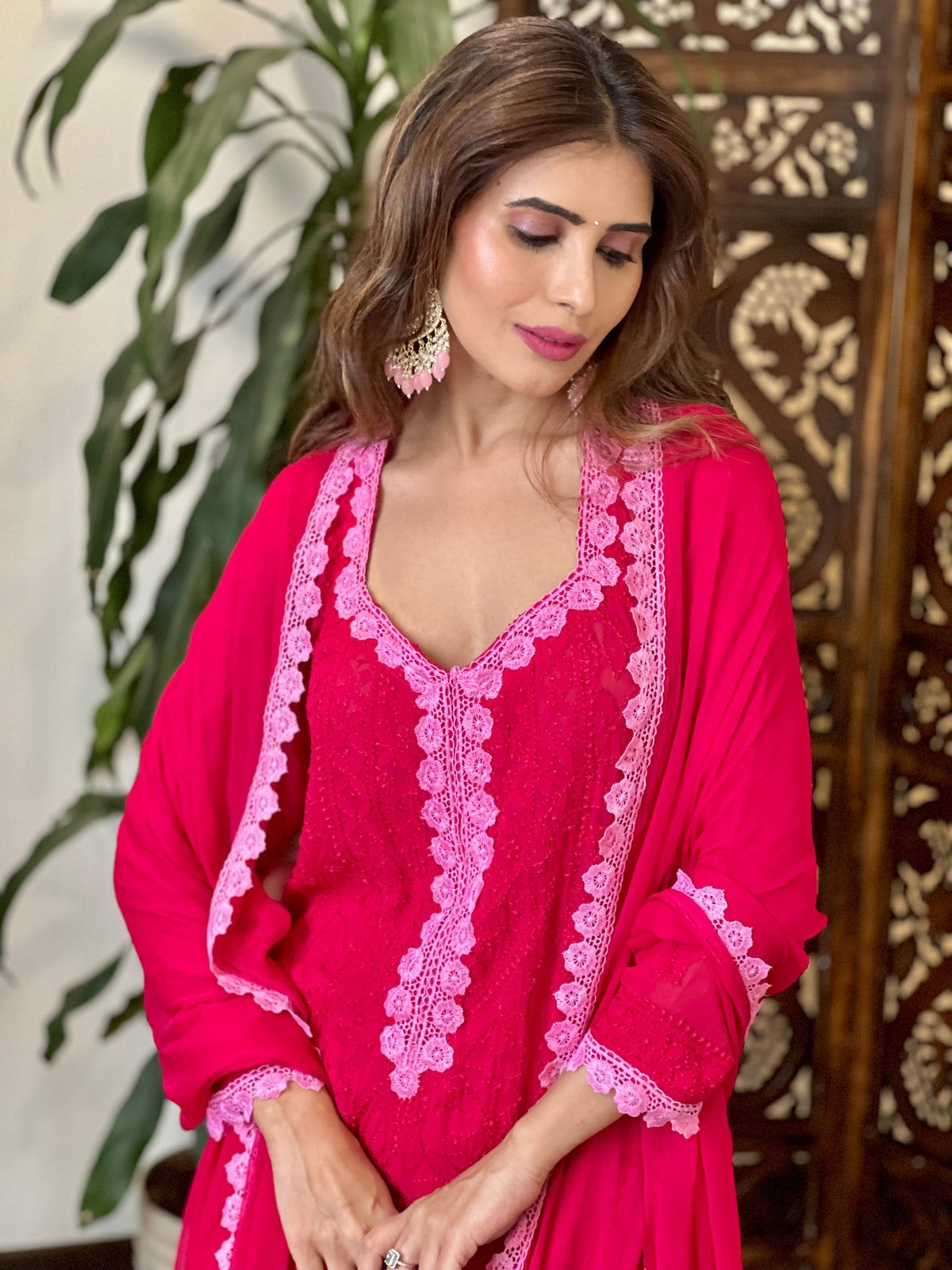 Sabrina Ice pink chikankari kurta (set of 3)